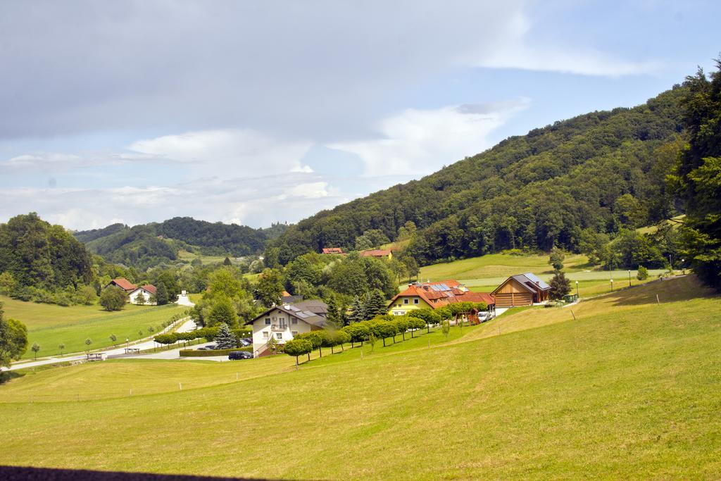 Tourist Farm Mraz Villa Podčetrtek Eksteriør billede